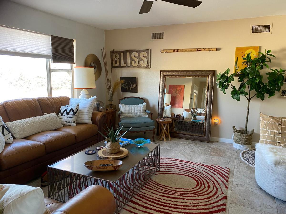 Desert Oasis - Joshua Tree Peaceful Retreat Home Yucca Valley Exterior photo