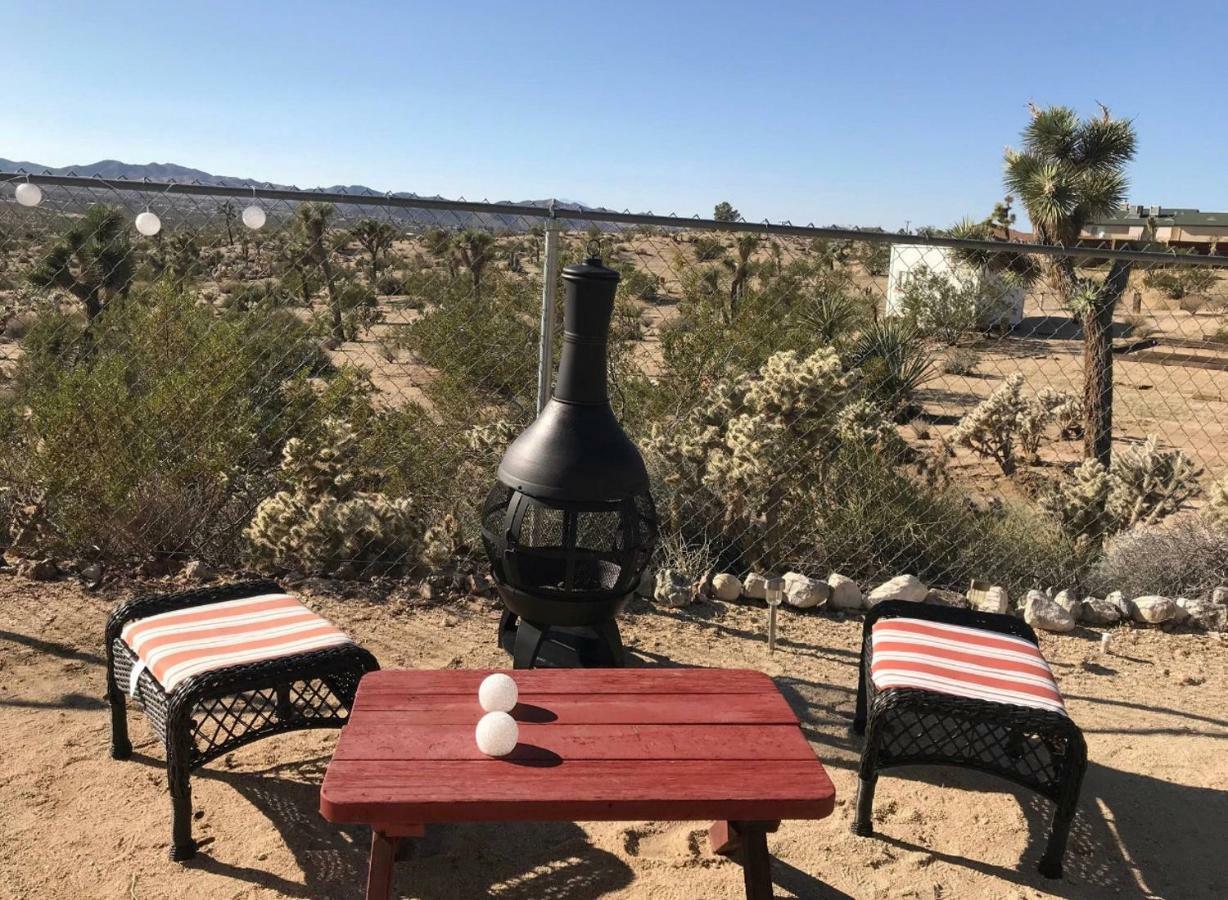 Desert Oasis - Joshua Tree Peaceful Retreat Home Yucca Valley Exterior photo